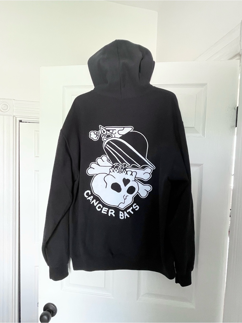 Cancer Bats band hoodie with art by artist Matt Darling - Picture 4 of 5